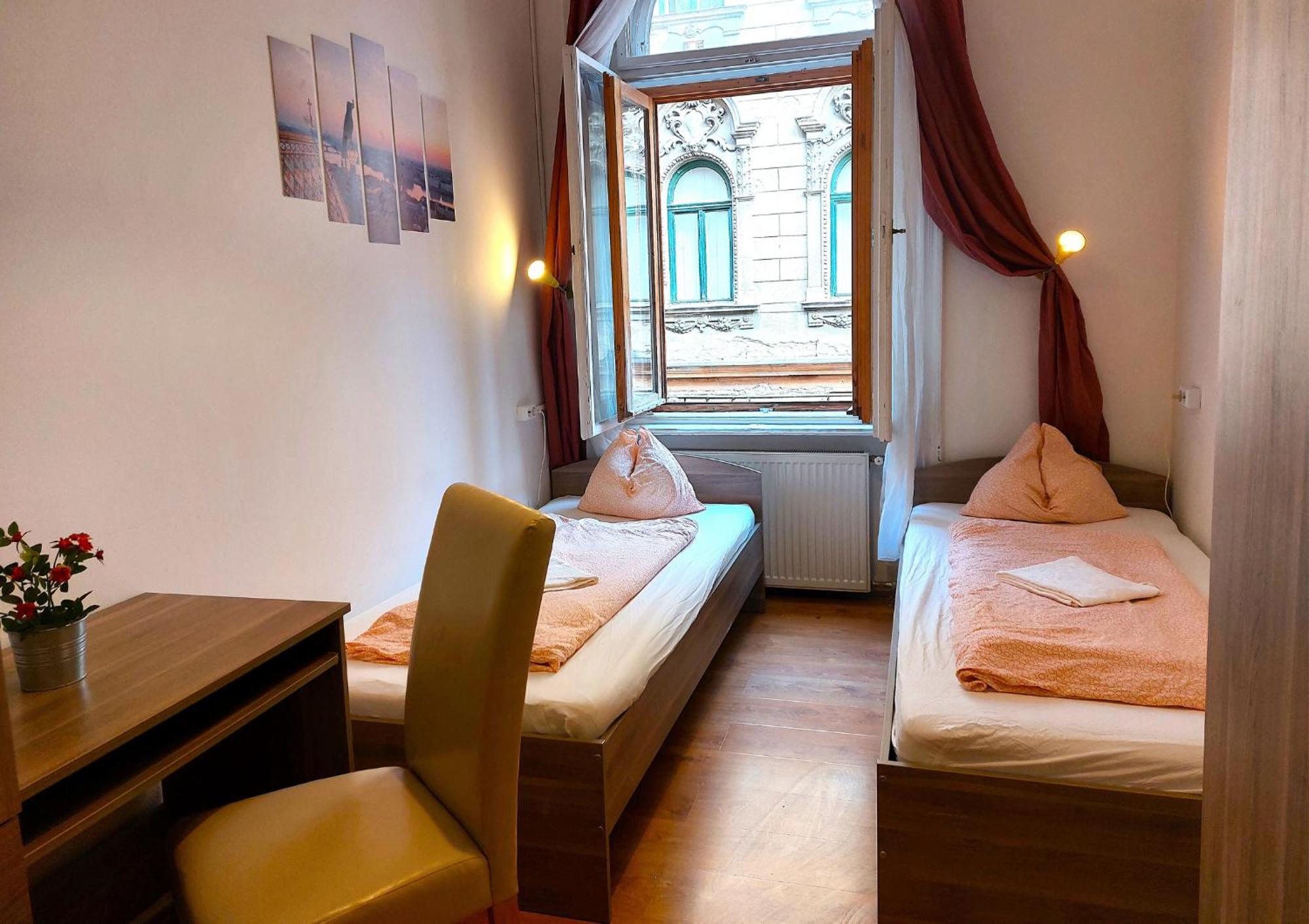 Goodmo Budapest Smart Rooms Екстер'єр фото