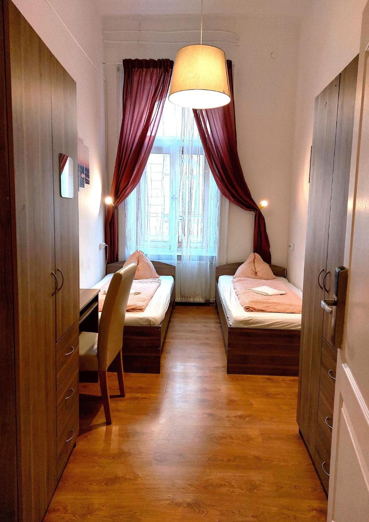 Goodmo Budapest Smart Rooms Екстер'єр фото